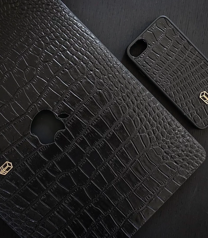Carbon Black iPhone Alligator Case